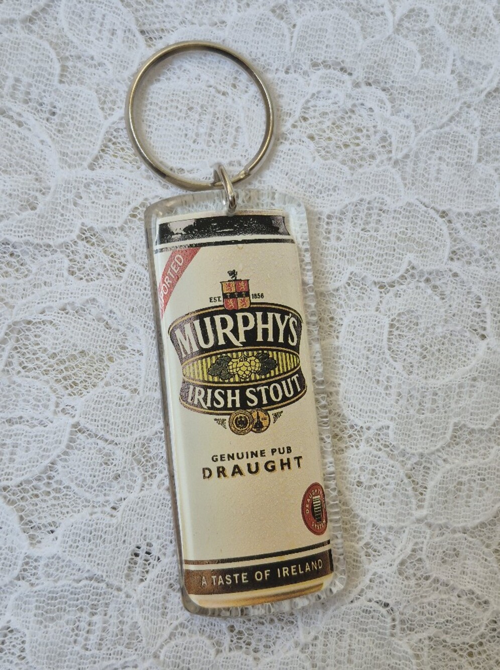 Irish Stout Keychain - Cream and Black Pub Draught Design